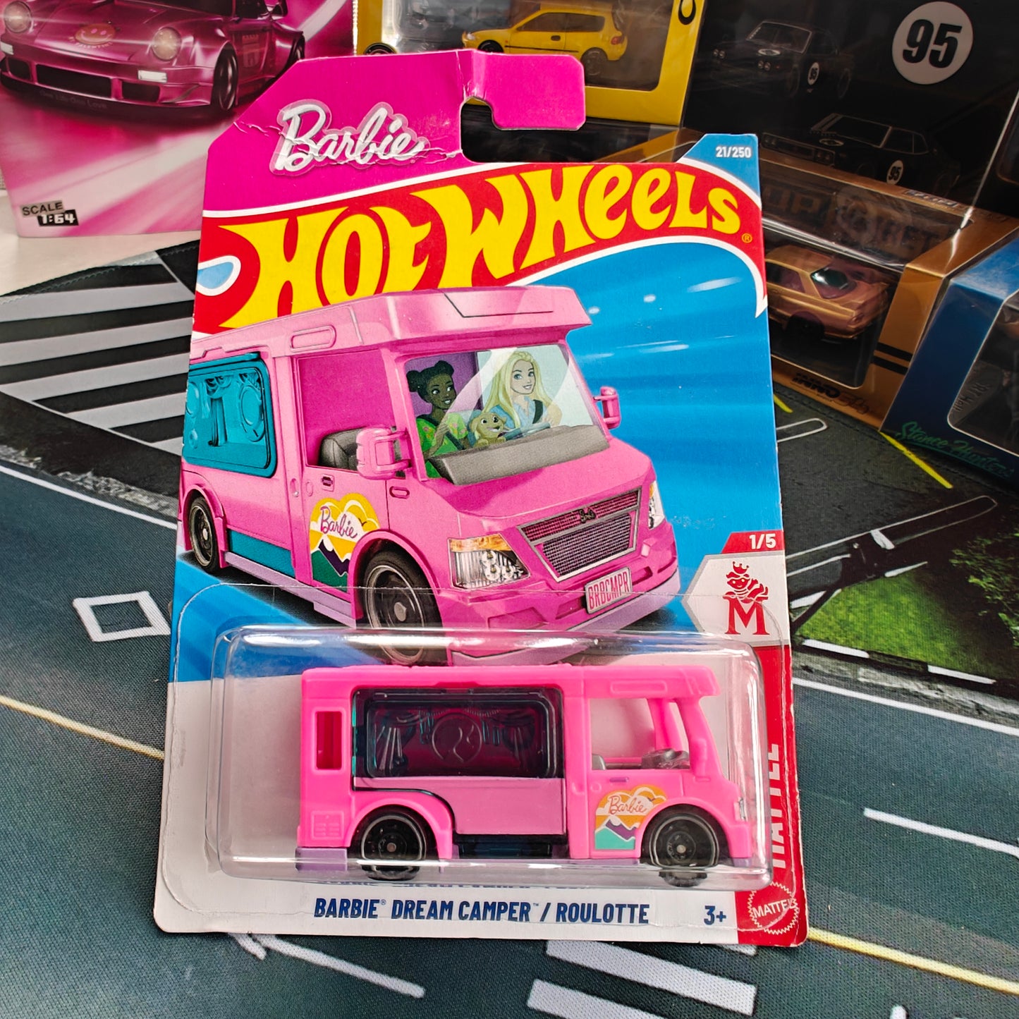 BARBIE DREAM CAMPER/ROULOTTE