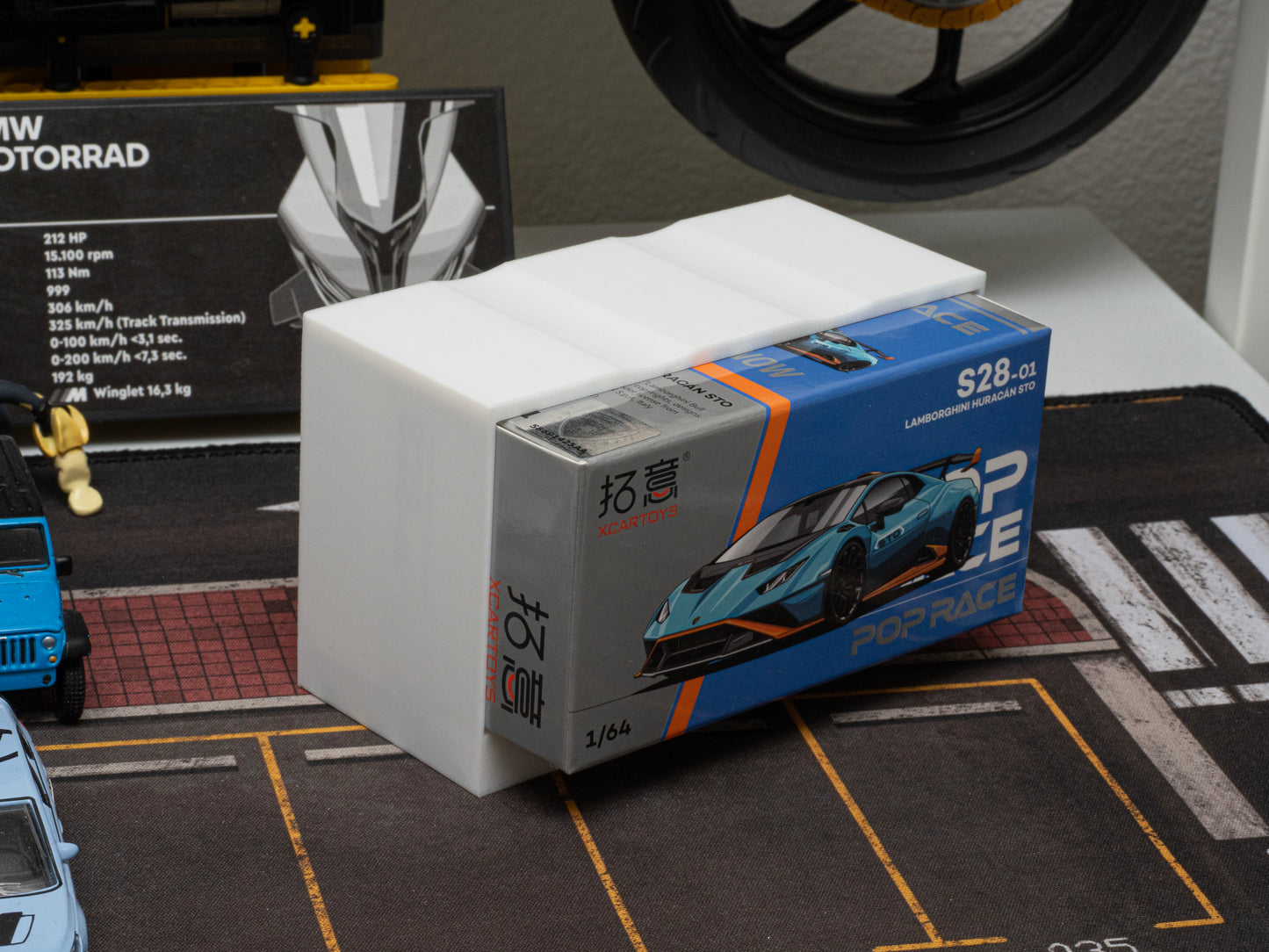 POP Race1/64 Box Display & Car Stand