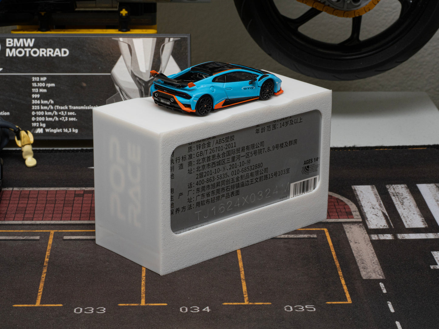 POP Race1/64 Box Display & Car Stand
