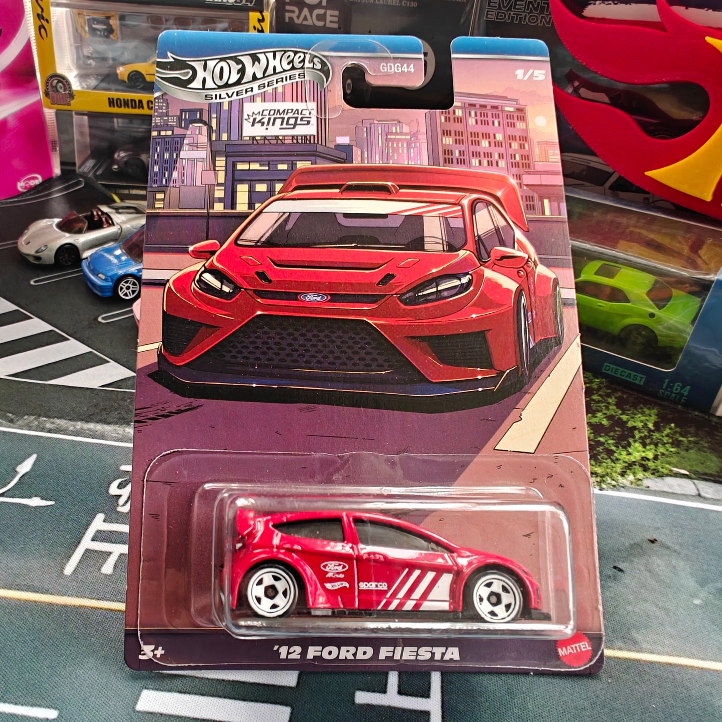12 FORD FIESTA
