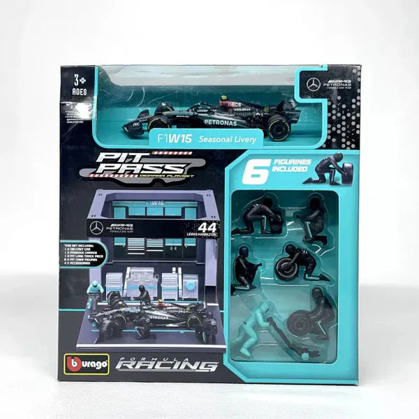 Bburago Garage Kit F1 Pit Stop Mercedes AMG W15 Lewis Hamilton #44 Diecast Model – 1:43 Scale