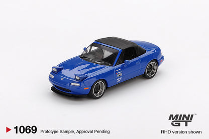 Mini GT - Mazda Miata MX-5 (NA) Tuned Version Dark Blue 1:64 scale model car