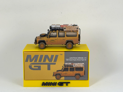 MiniGT 1:64 Box Display & Car Stand