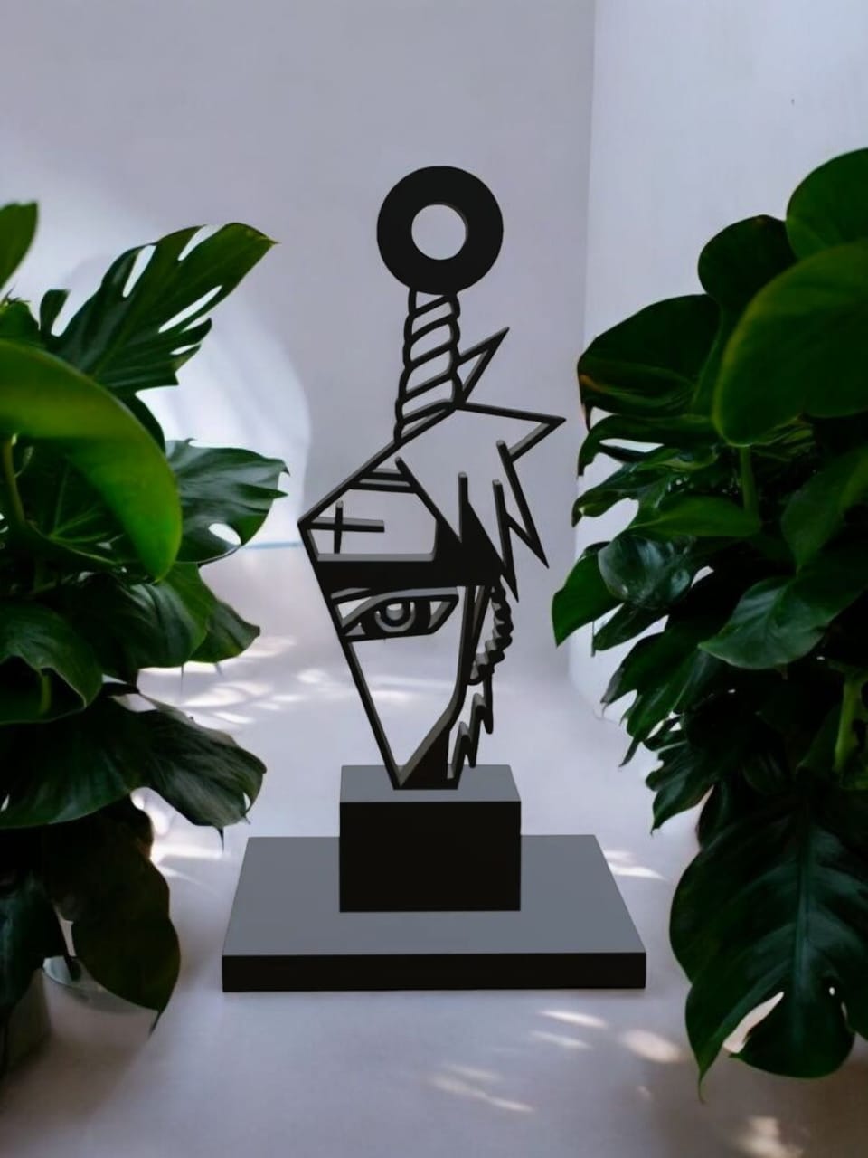 Pain Silhouette for Wall/Table