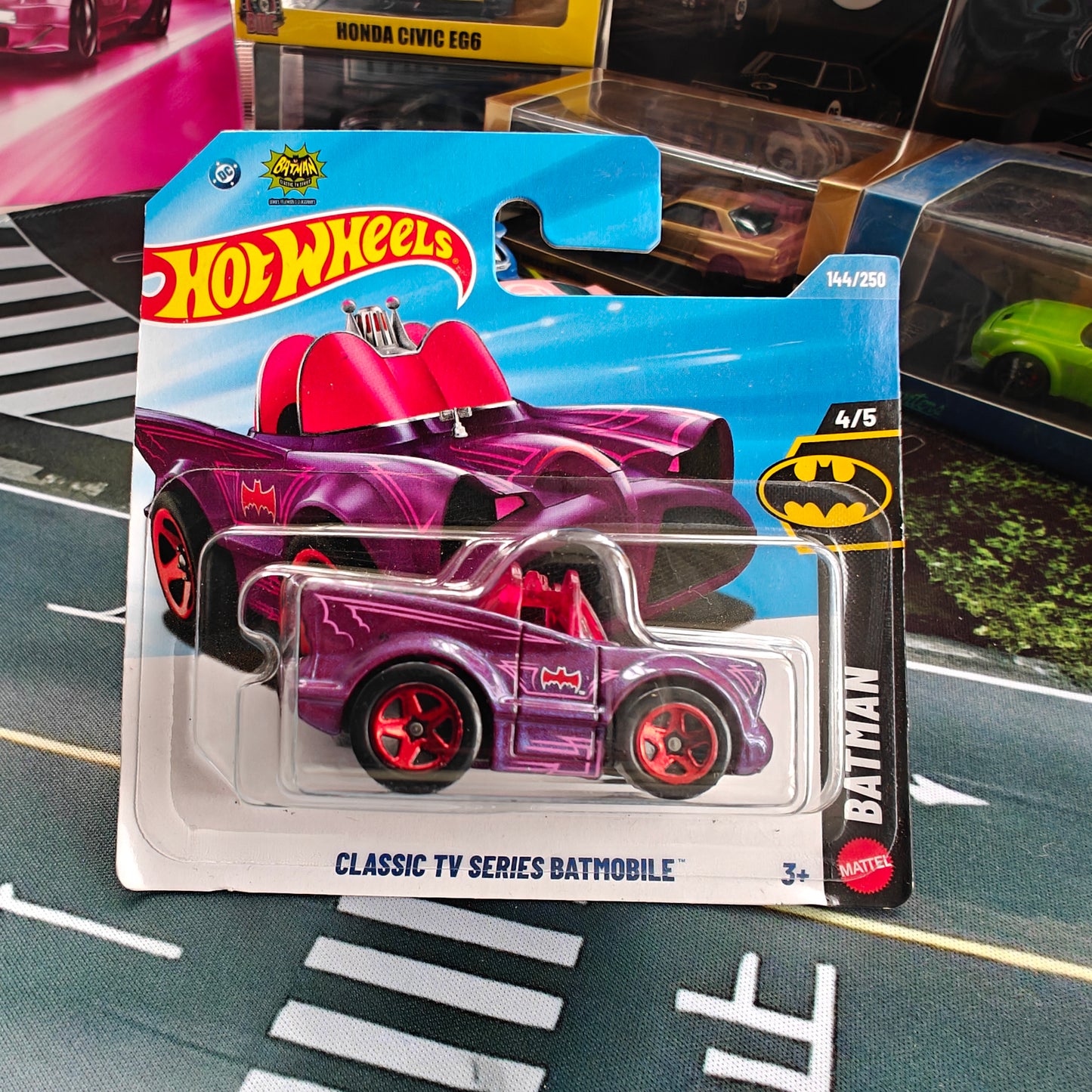 CLASSIC TV SERIES BATMOBILE