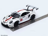 Porsche 911 RSR White 1:24 Bburago licensed diecast Scale Model car