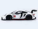 Porsche 911 RSR White 1:24 Bburago licensed diecast Scale Model car